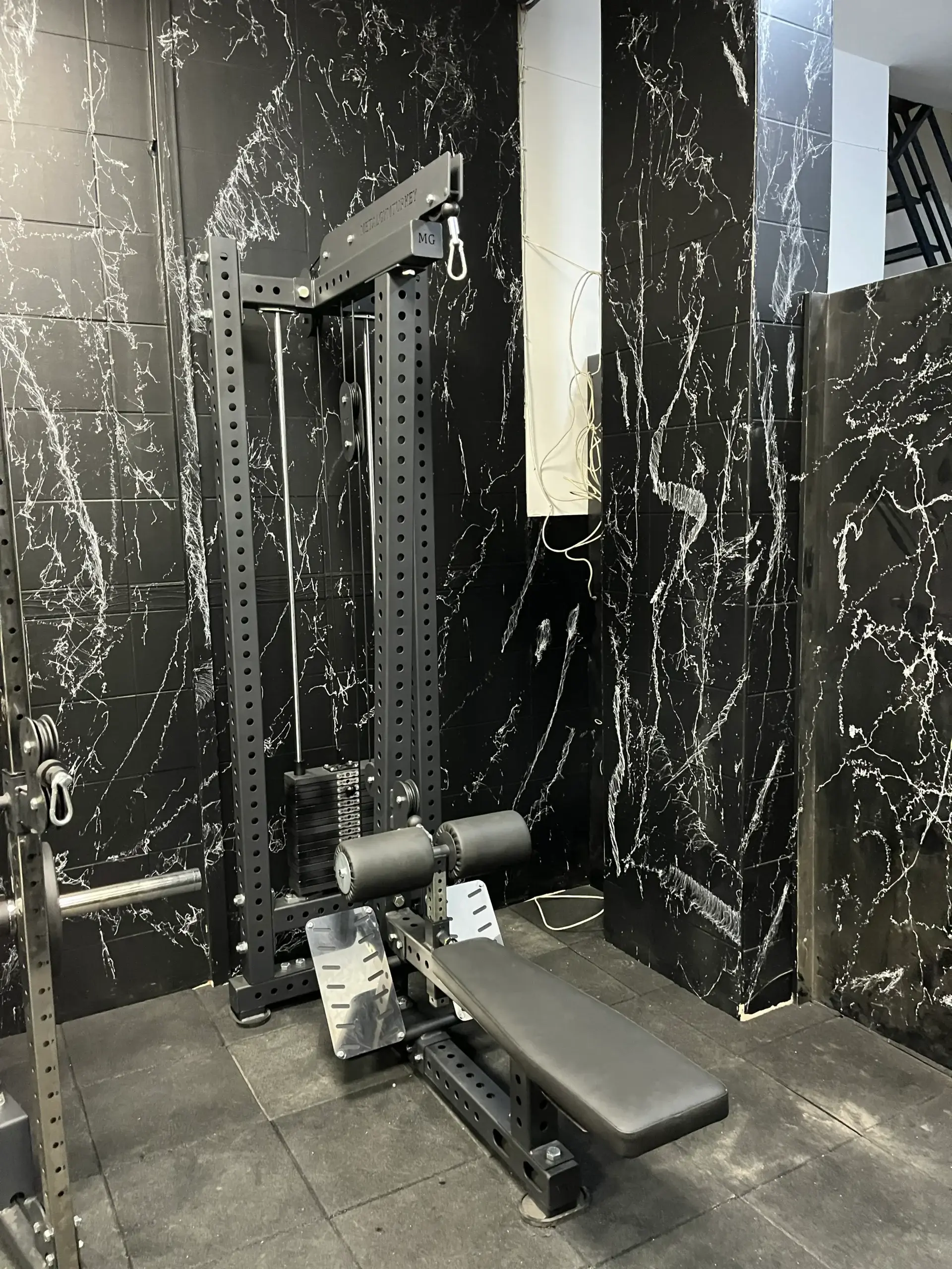 Minimal Lat-Row Combo Makine - İzotonik Kablolu Makineler - METALGYM